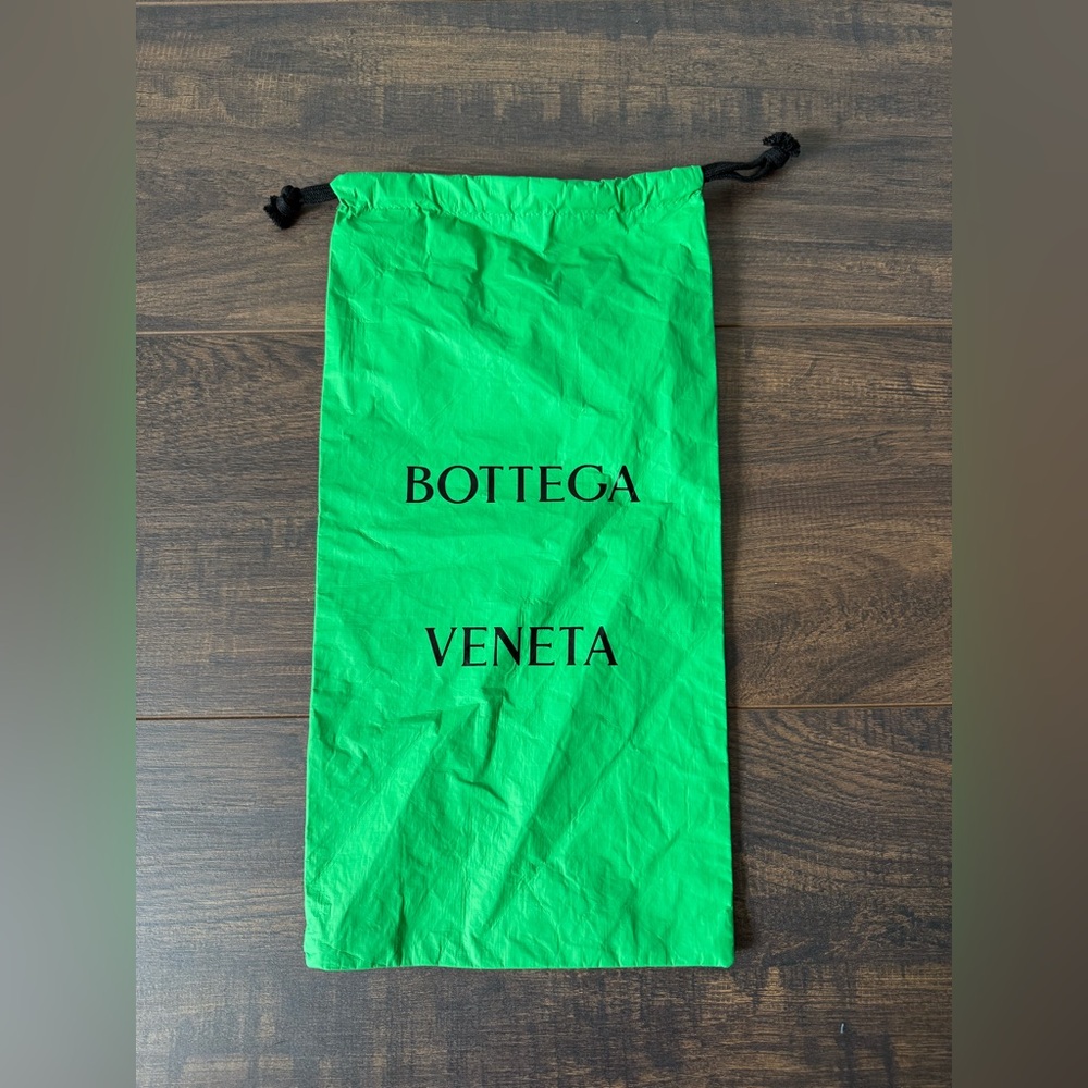 8x16” Bottega Veneta Dust Bag